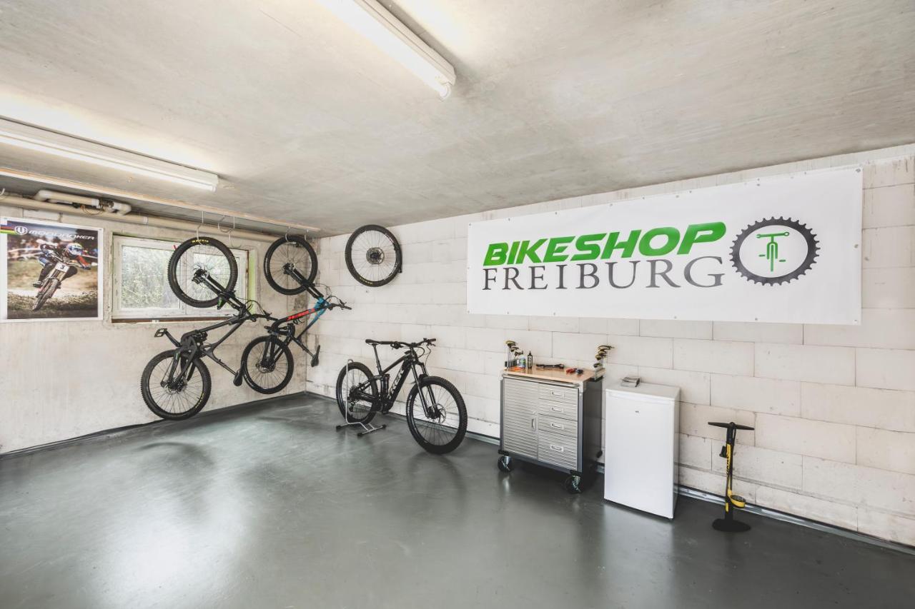 Bike- Und Ferienhotel Freiburg Merzhausen Eksteriør bilde